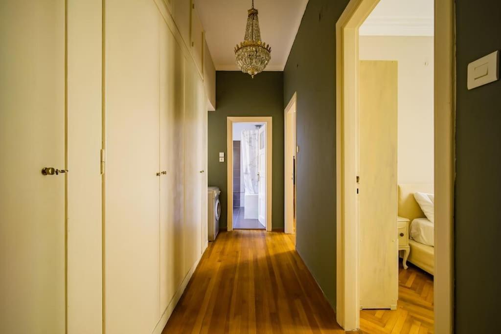 Emporikon Apartment Steps From Historic Center เอเธนส์ ภายนอก รูปภาพ