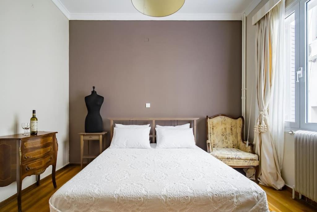 Emporikon Apartment Steps From Historic Center เอเธนส์ ภายนอก รูปภาพ
