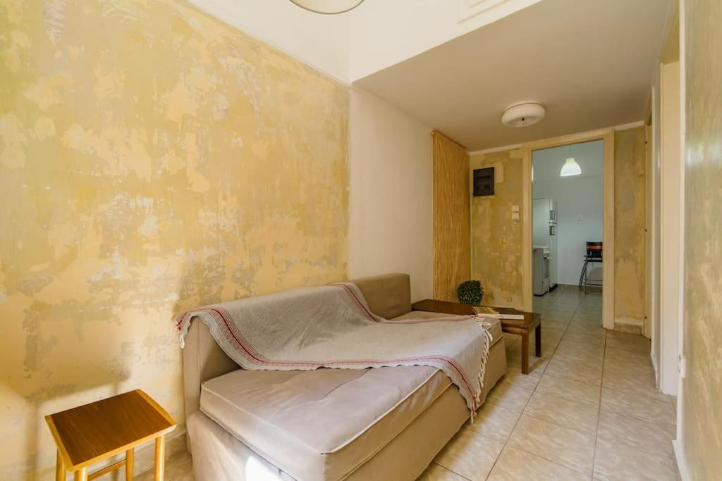 Emporikon Apartment Steps From Historic Center เอเธนส์ ภายนอก รูปภาพ